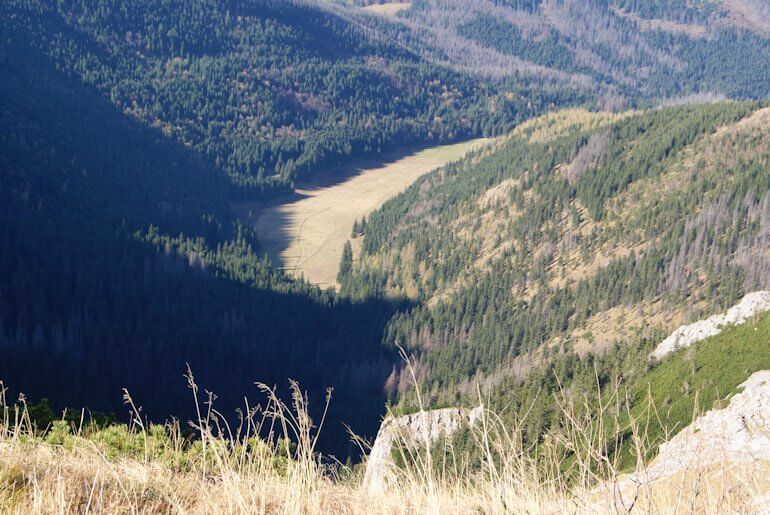 Dolina małej Łąki widziana z góry - Giewont ile się idzie